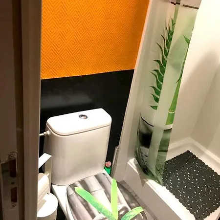 One Bedroom With View And Wifi At * Liège